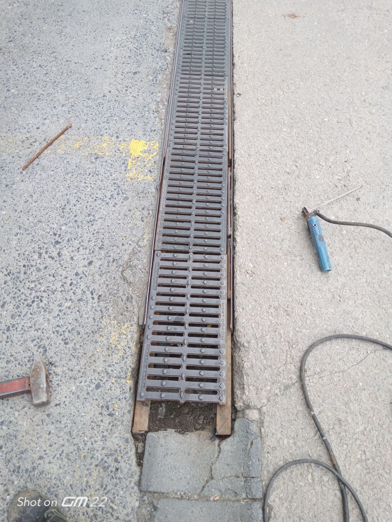 Tepeören mahallesin de yapılmış bir demir mazgal